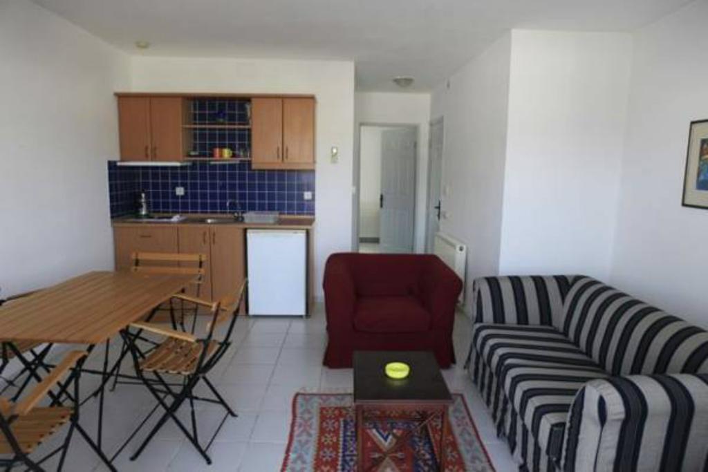 Emelce Apart Bodrum Extérieur photo